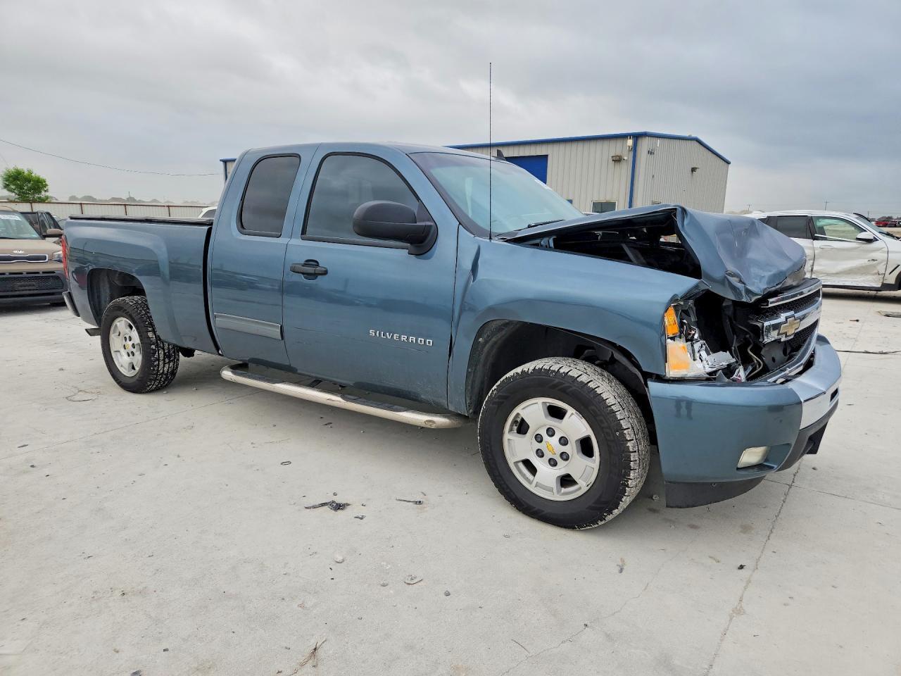 2011 Chevrolet Silverado C1500 Lt - Фото 4