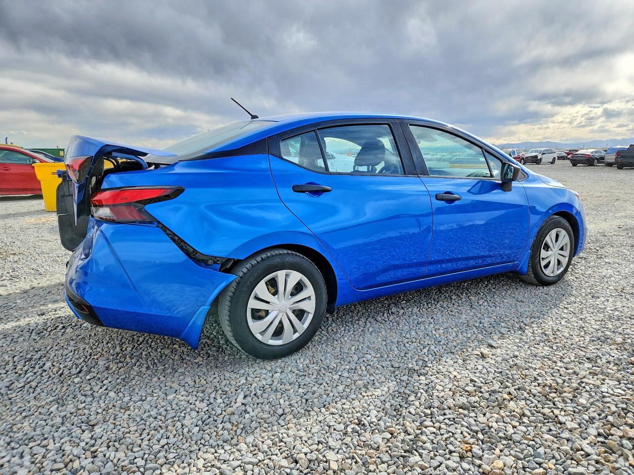 2020 Nissan Versa S - Image 3