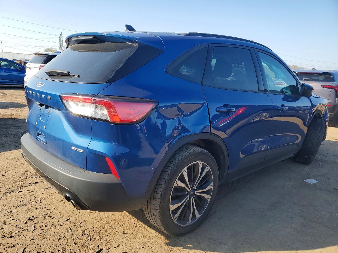 2022 Ford Escape Se - Фото 3