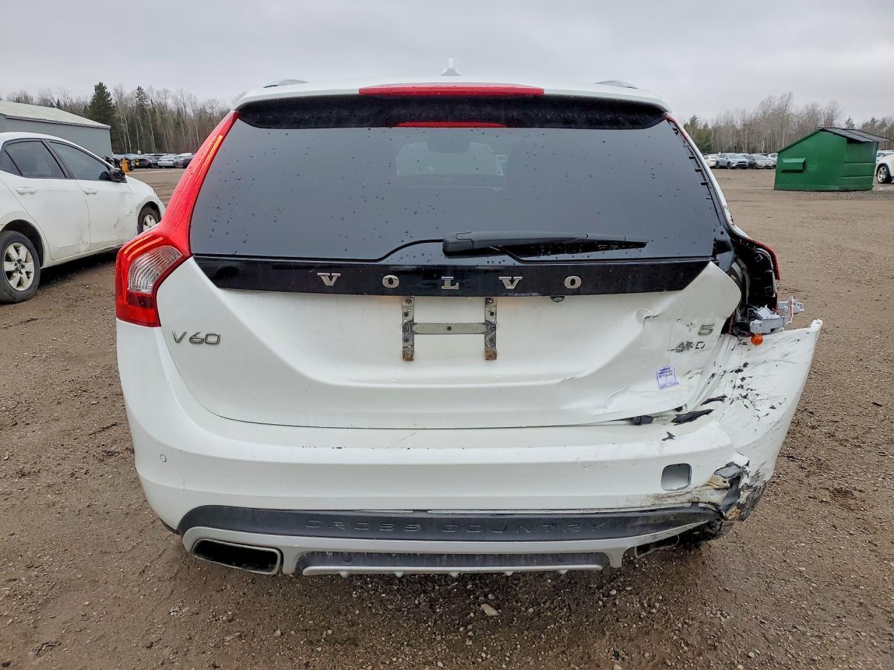 2018 Volvo V60 Cross Country Premier - Фото 6