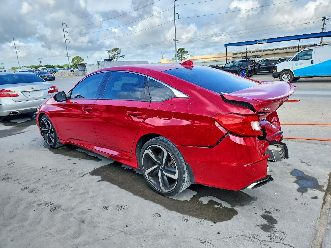2020 Honda Accord Sport - Image 2