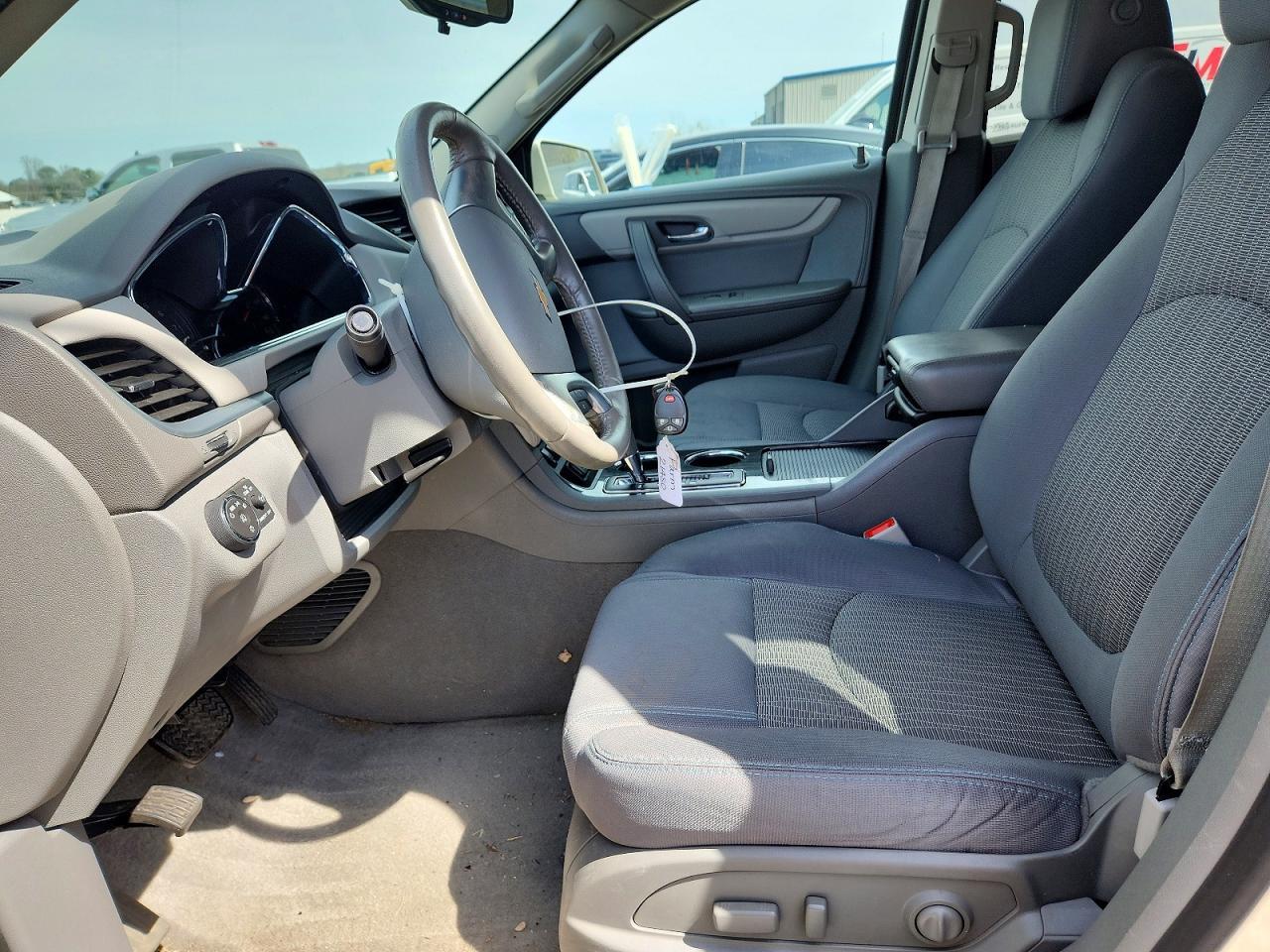 2016 Chevrolet Traverse Lt - Фото 7