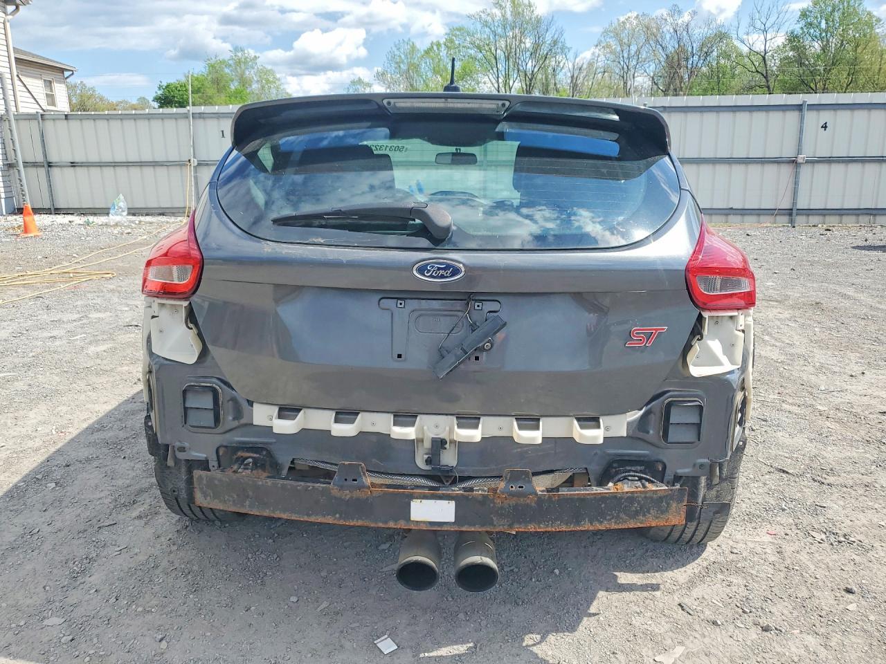 2016 Ford Focus St - Фото 6