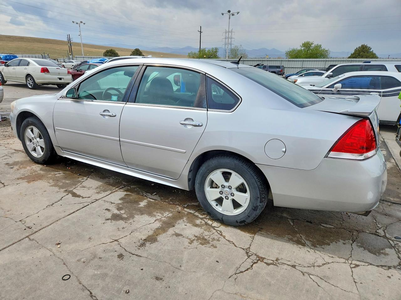 2013 Chevrolet Impala Ltz - Image 2