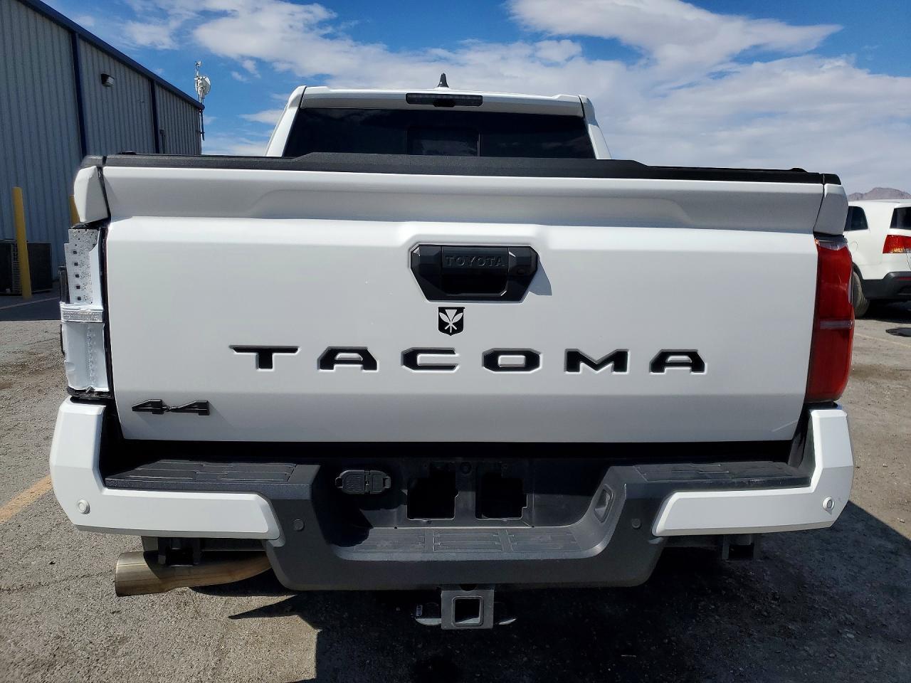 2024 Toyota Tacoma Trd Off-Road - Image 6