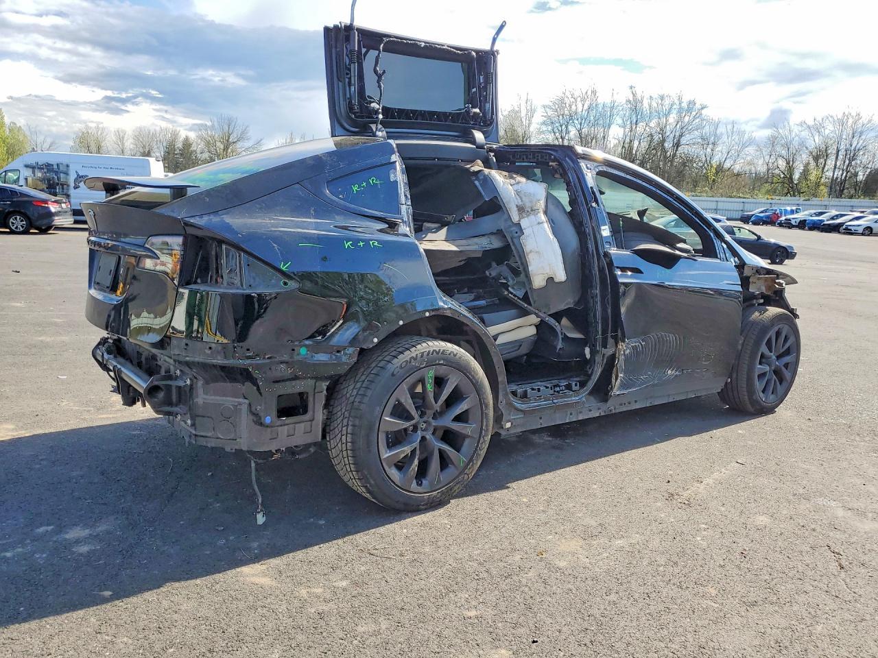 2023 Tesla Model X - Image 3