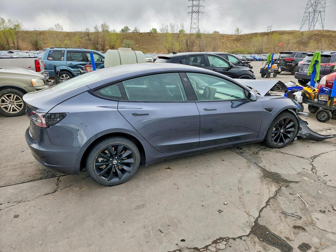 2022 Tesla Model 3 - Image 3