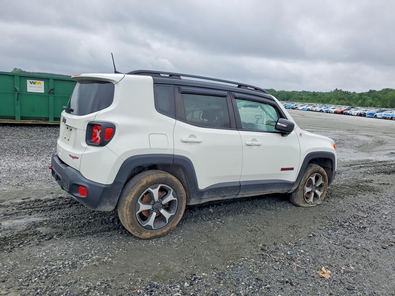 2019 Jeep Renegade Trailhawk - Image 3