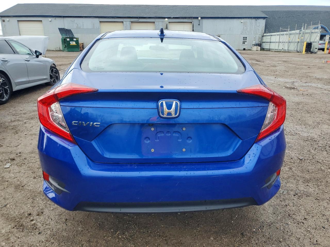 2018 Honda Civic 4D - Фото 6