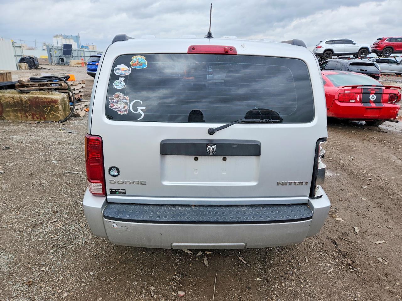 2011 Dodge Nitro - Фото 6
