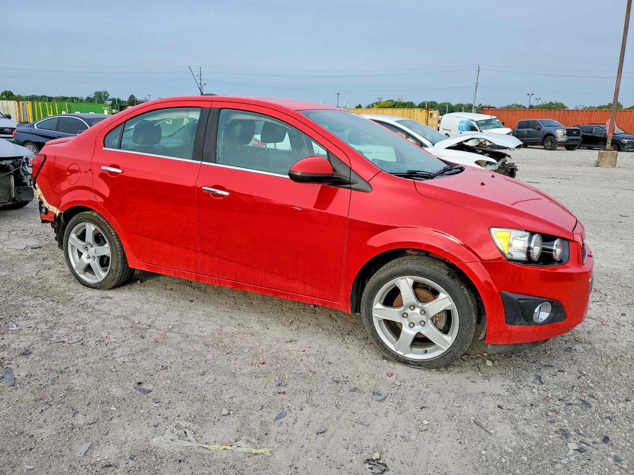 2015 Chevrolet Sonic Ltz - Фото 4