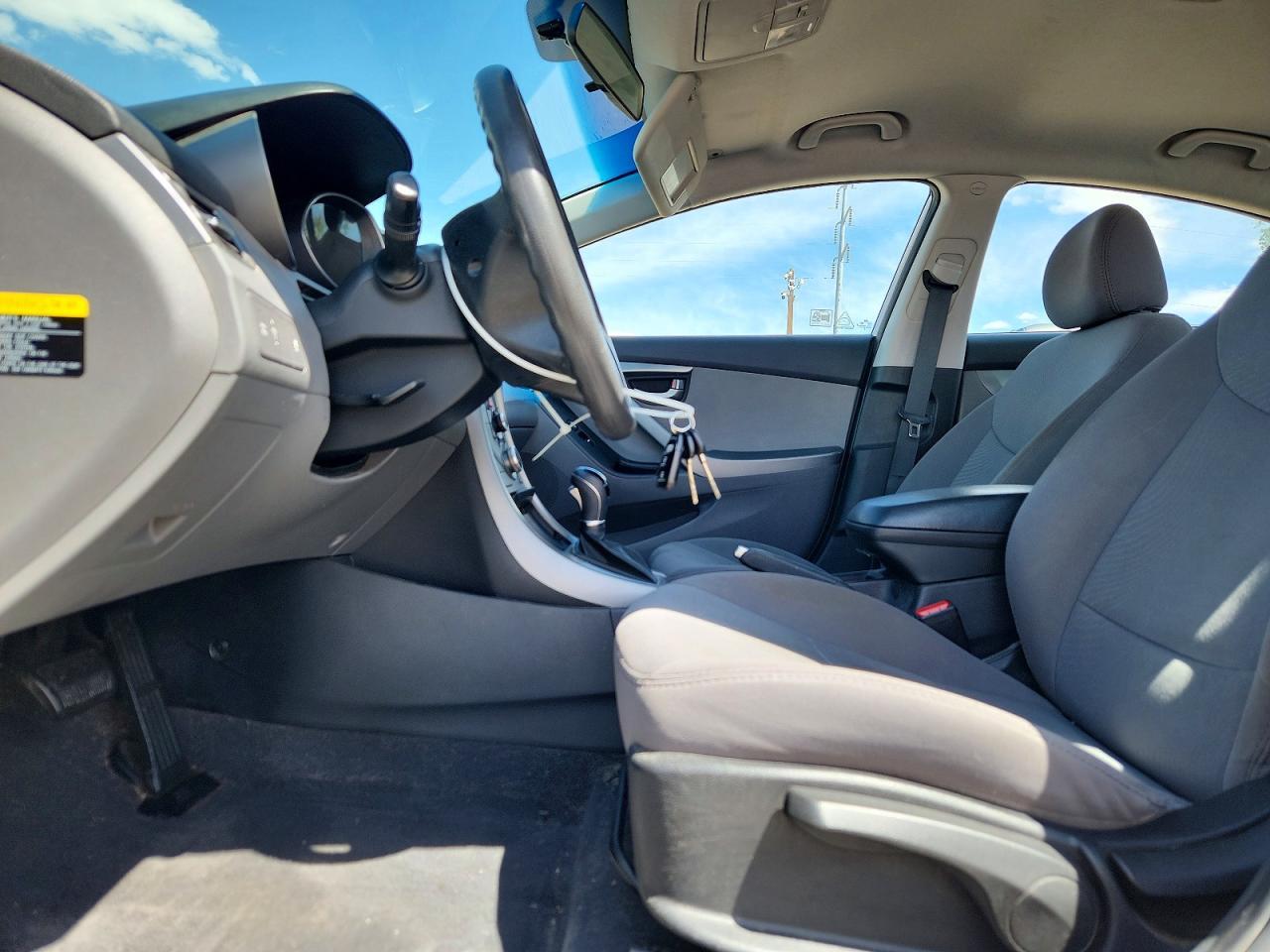 2016 Hyundai Elantra Se - Фото 7