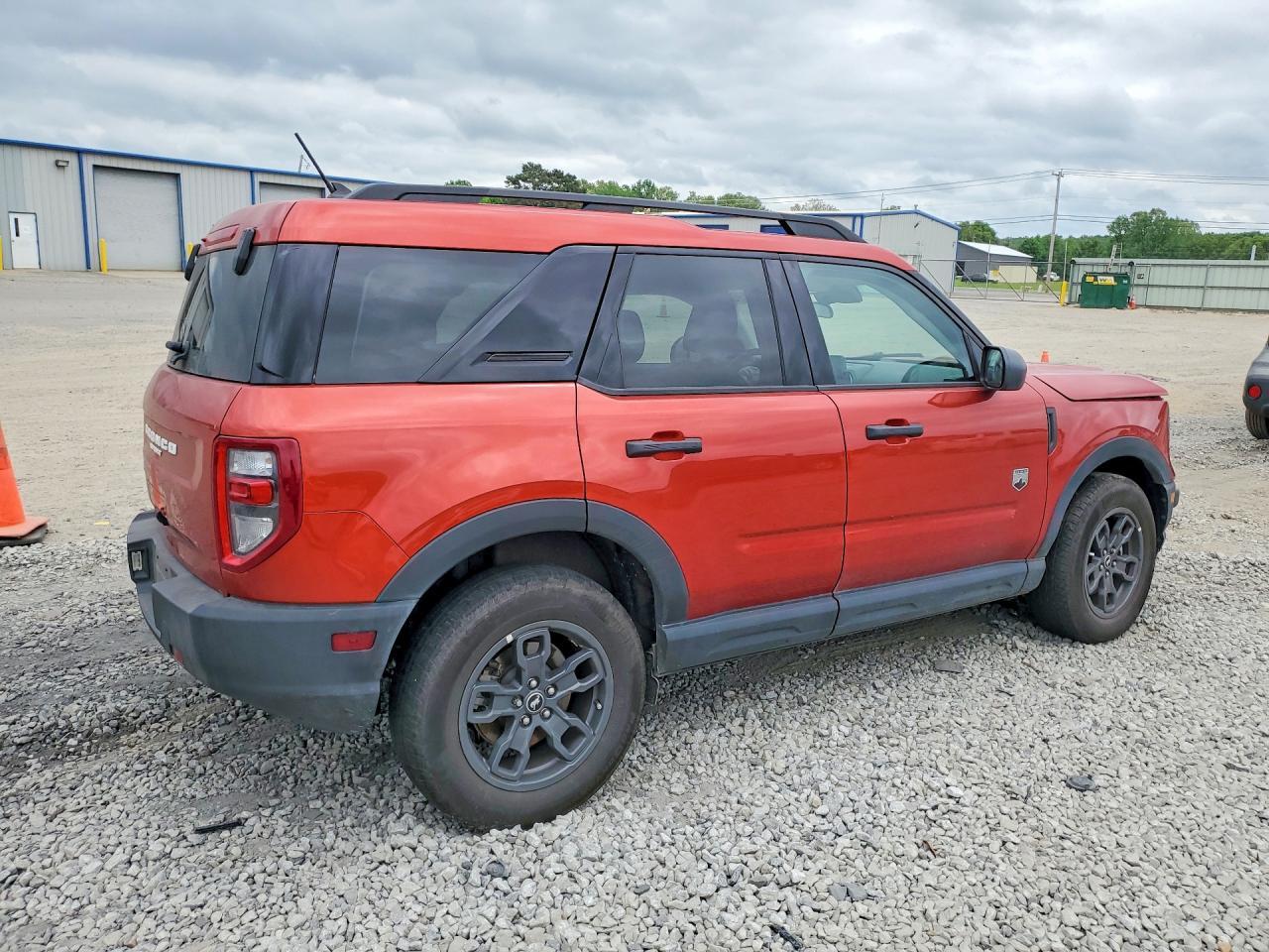 2023 Ford Bronco Sport Big Bend - Image 3