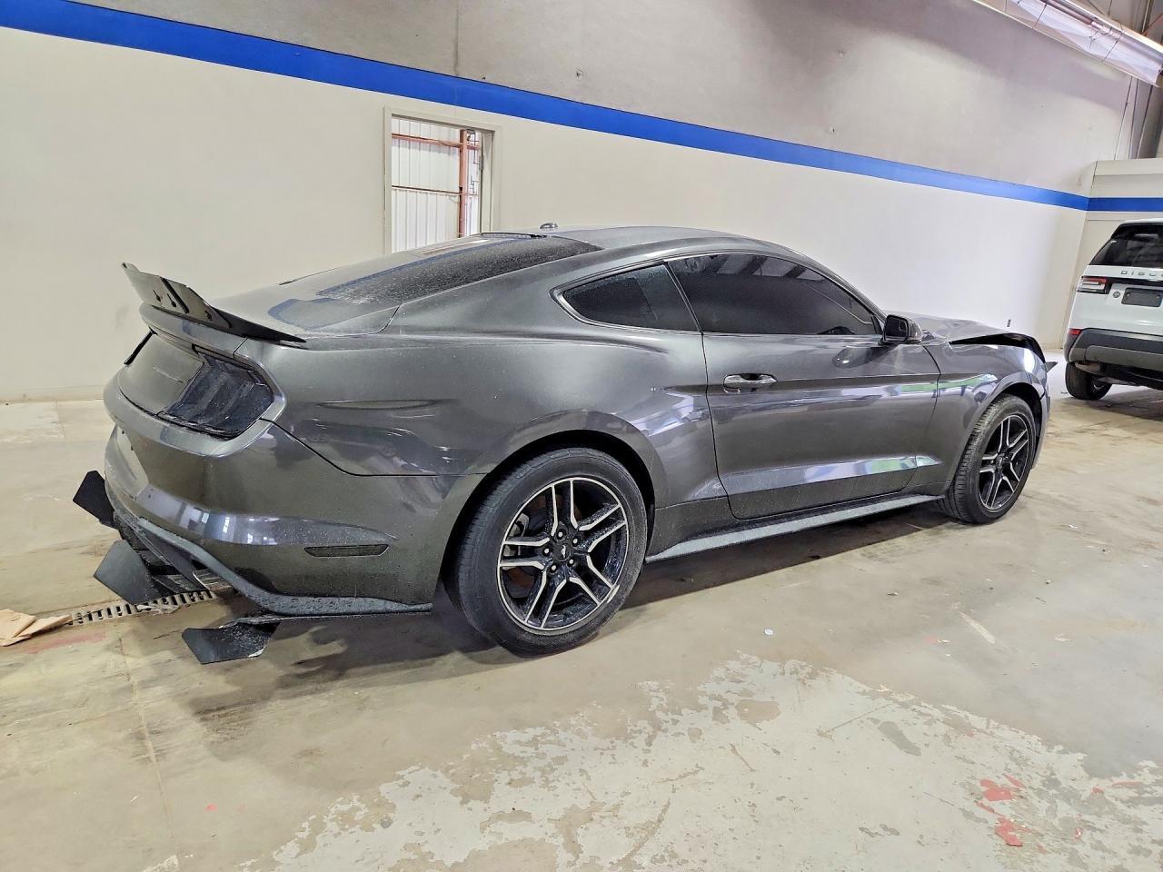 2019 Ford Mustang - Фото 3