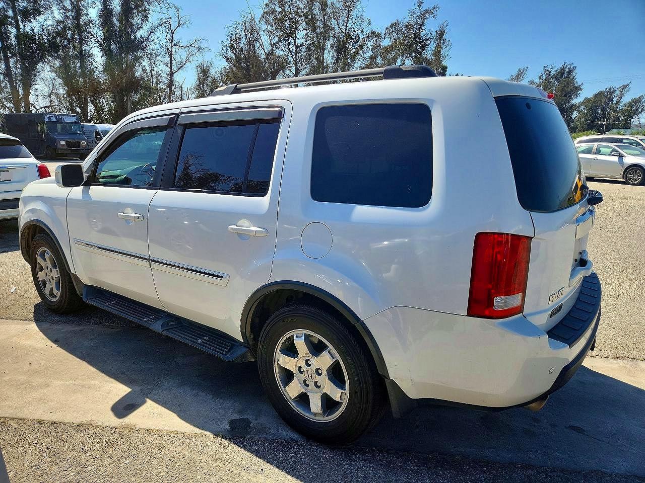 2011 Honda Pilot Touring - Фото 2