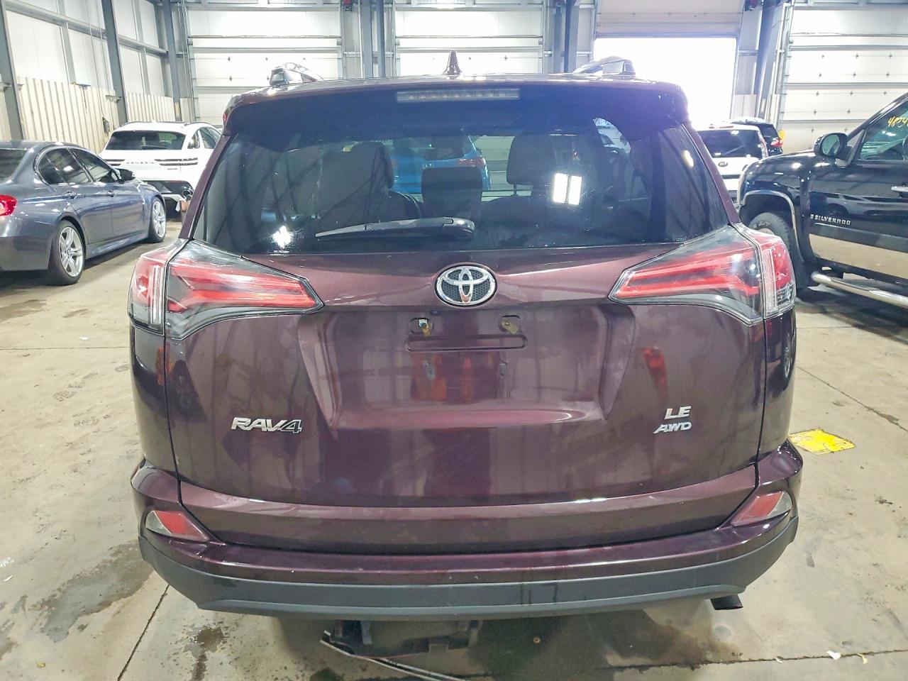 2017 Toyota Rav4 Le - Image 6