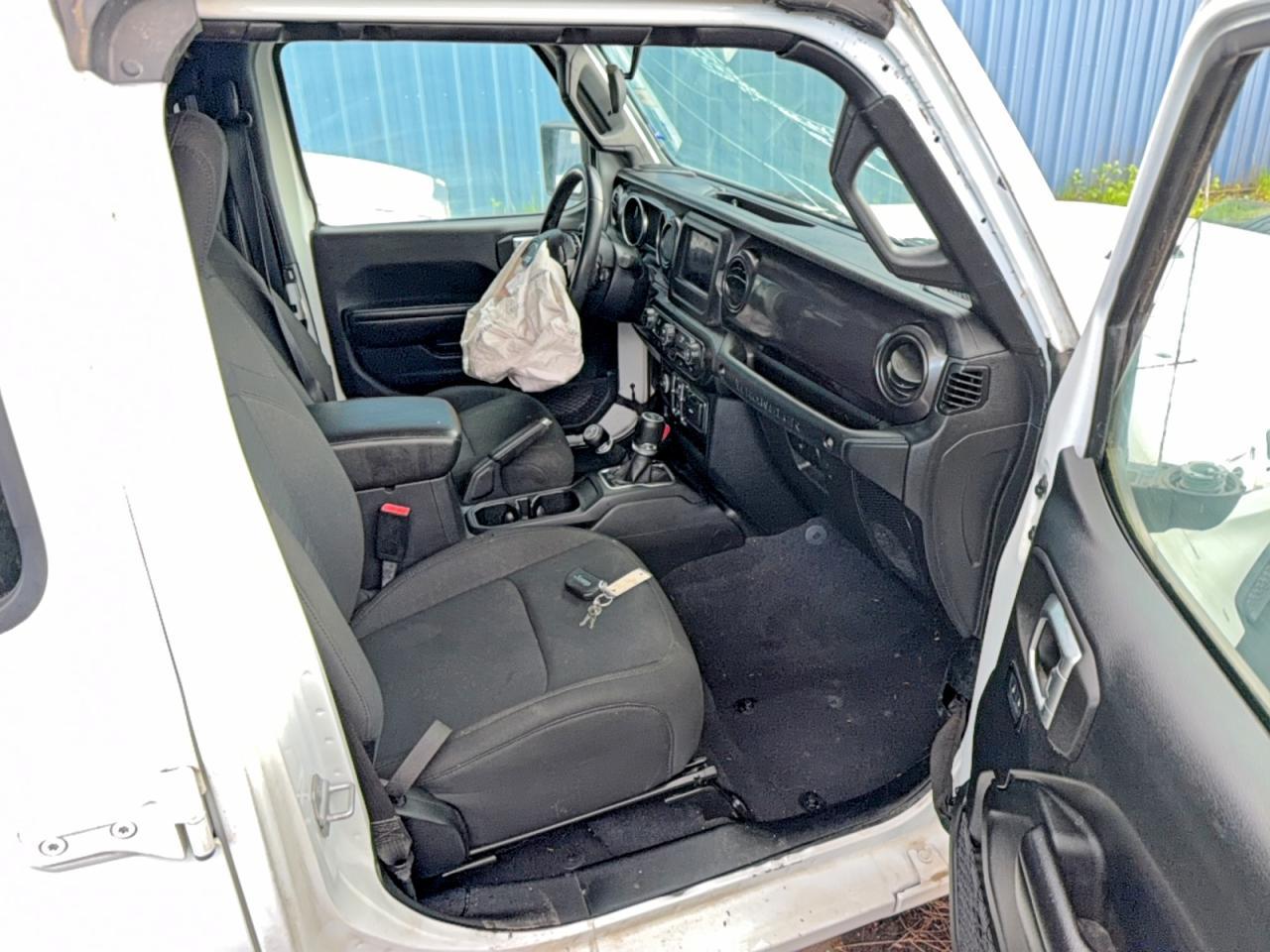 2020 Jeep Wrangler Unlimited Sport - Фото 5