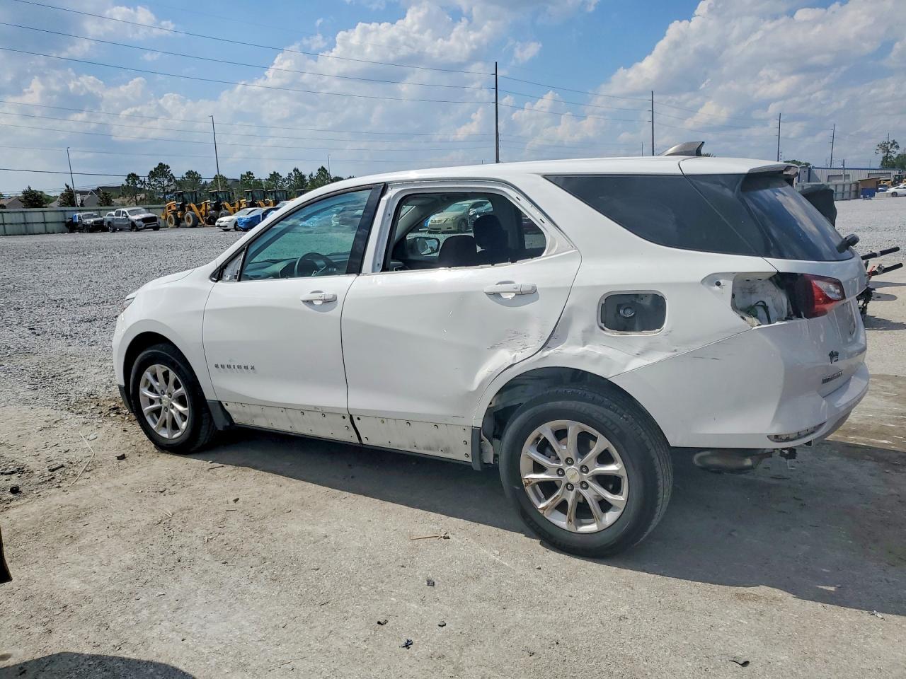 2019 Chevrolet Equinox Ls - Фото 2