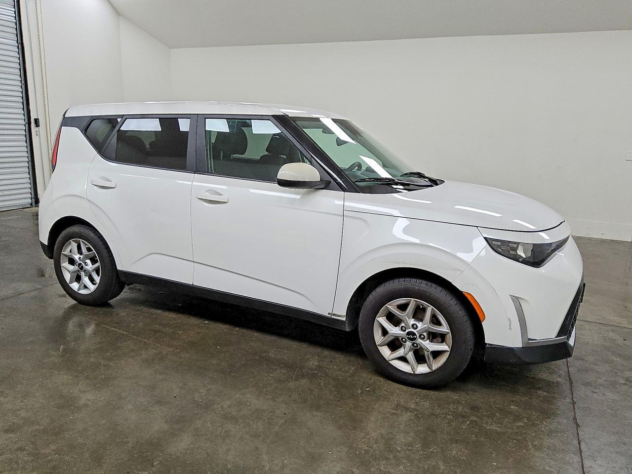 2023 Kia Soul Lx - Фото 4