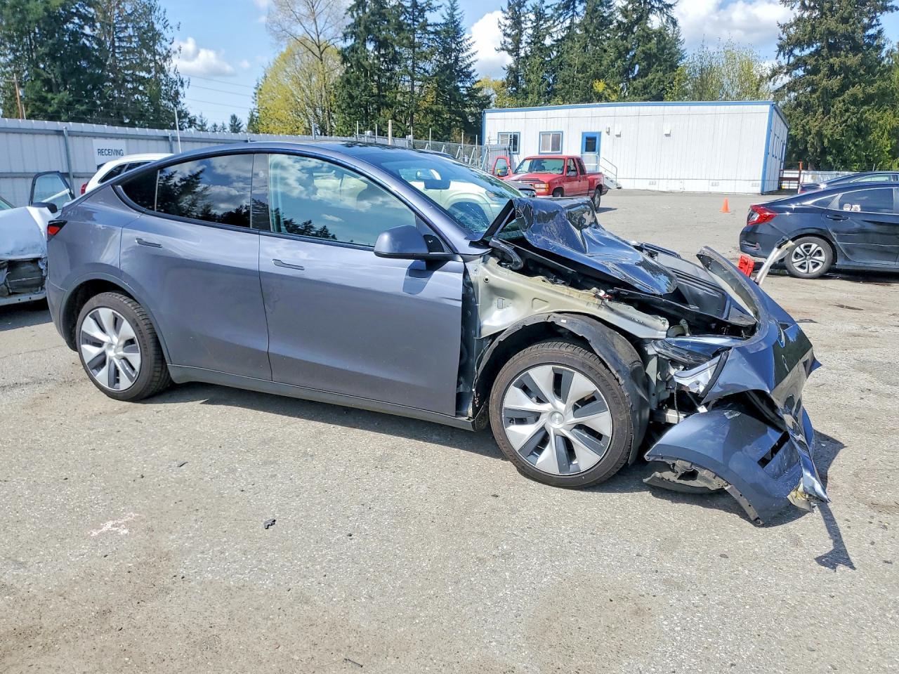 2023 Tesla Model Y - Фото 4