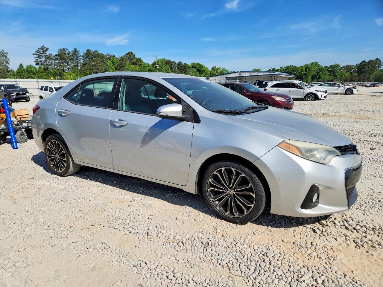 2015 Toyota Corolla S Plus - Фото 4