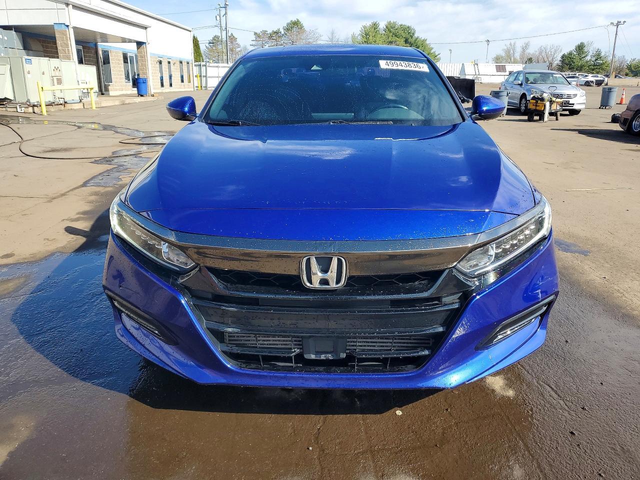 2018 Honda Accord Sport - Image 5