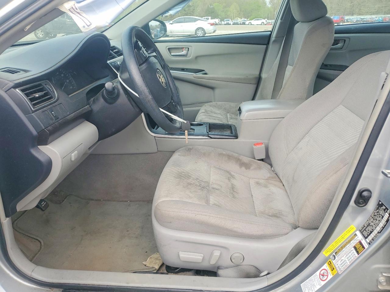 2015 Toyota Camry Le - Image 7