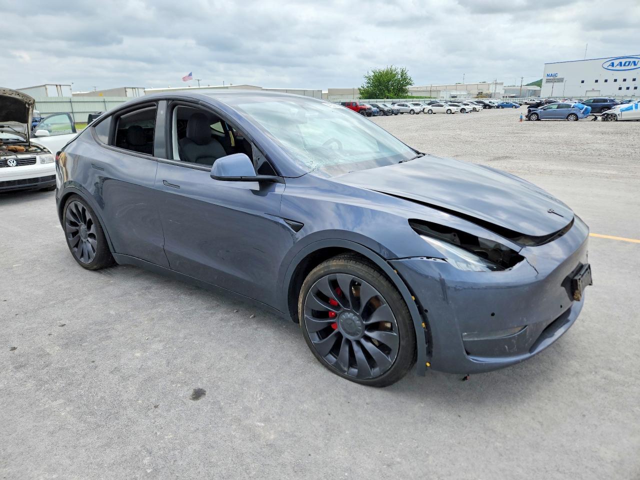 2020 Tesla Model Y - Фото 4