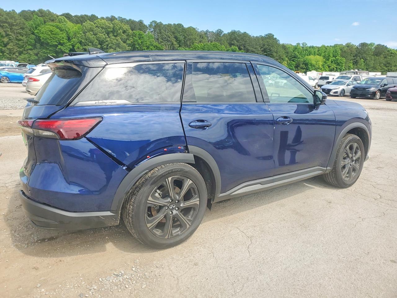 2026 Infiniti Qx60 Autograph - Image 3