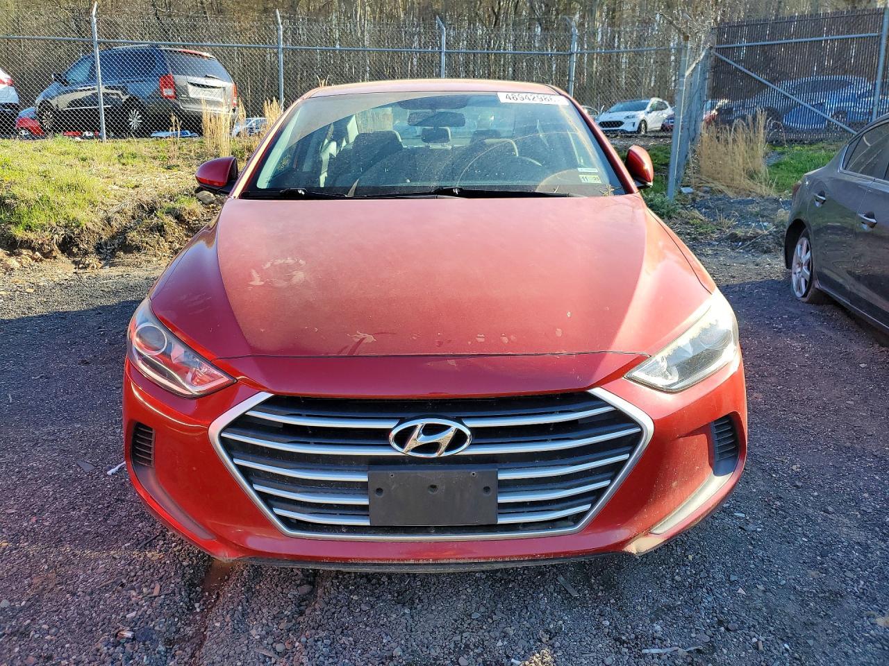 2017 Hyundai Elantra - Image 5