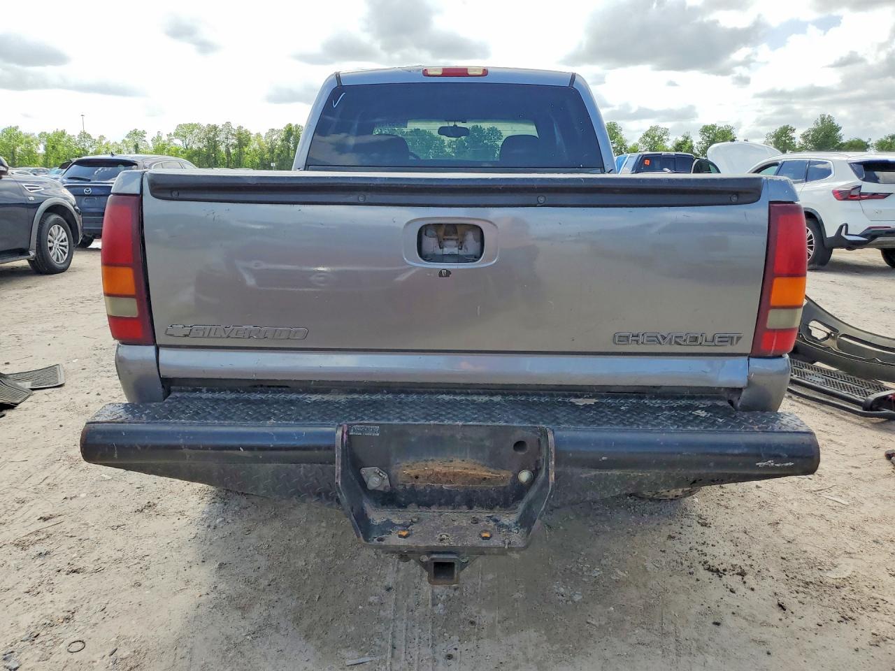 2002 Chevrolet Silverado K1500 Heavy Duty - Фото 6