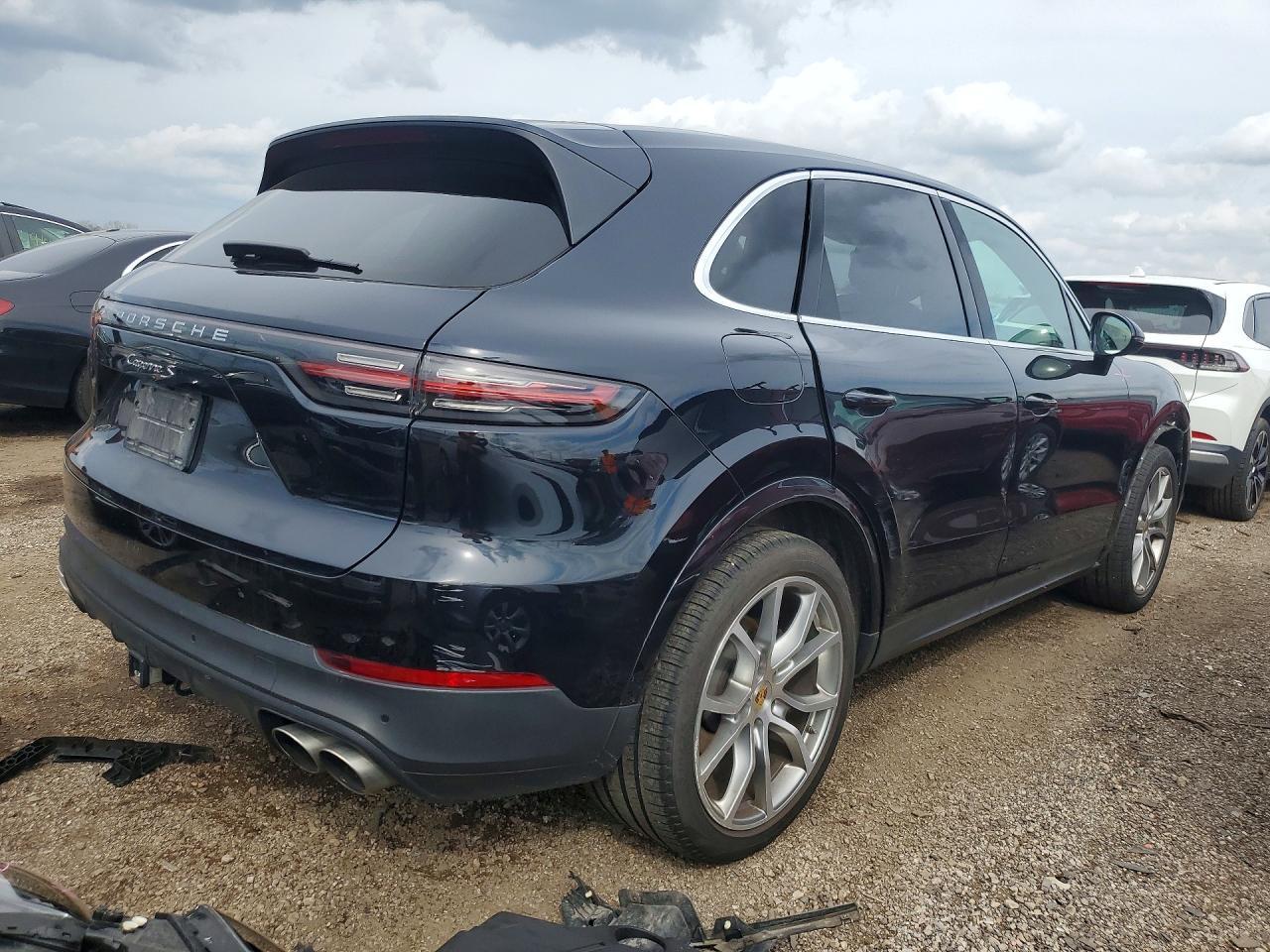 2019 Porsche Cayenne S - Фото 3