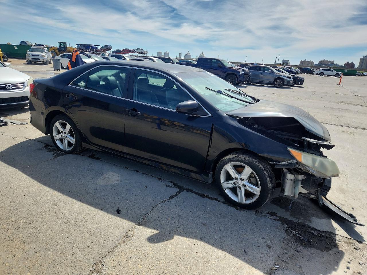2012 Toyota Camry Se - Фото 4