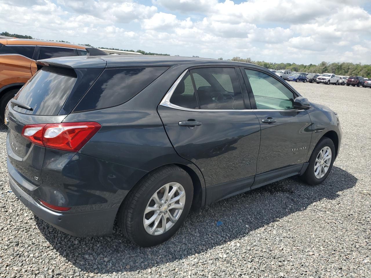 2020 Chevrolet Equinox Lt - Image 3