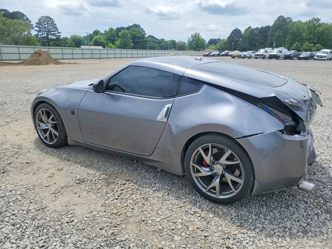 2017 Nissan 370Z Sport Tech - Фото 2