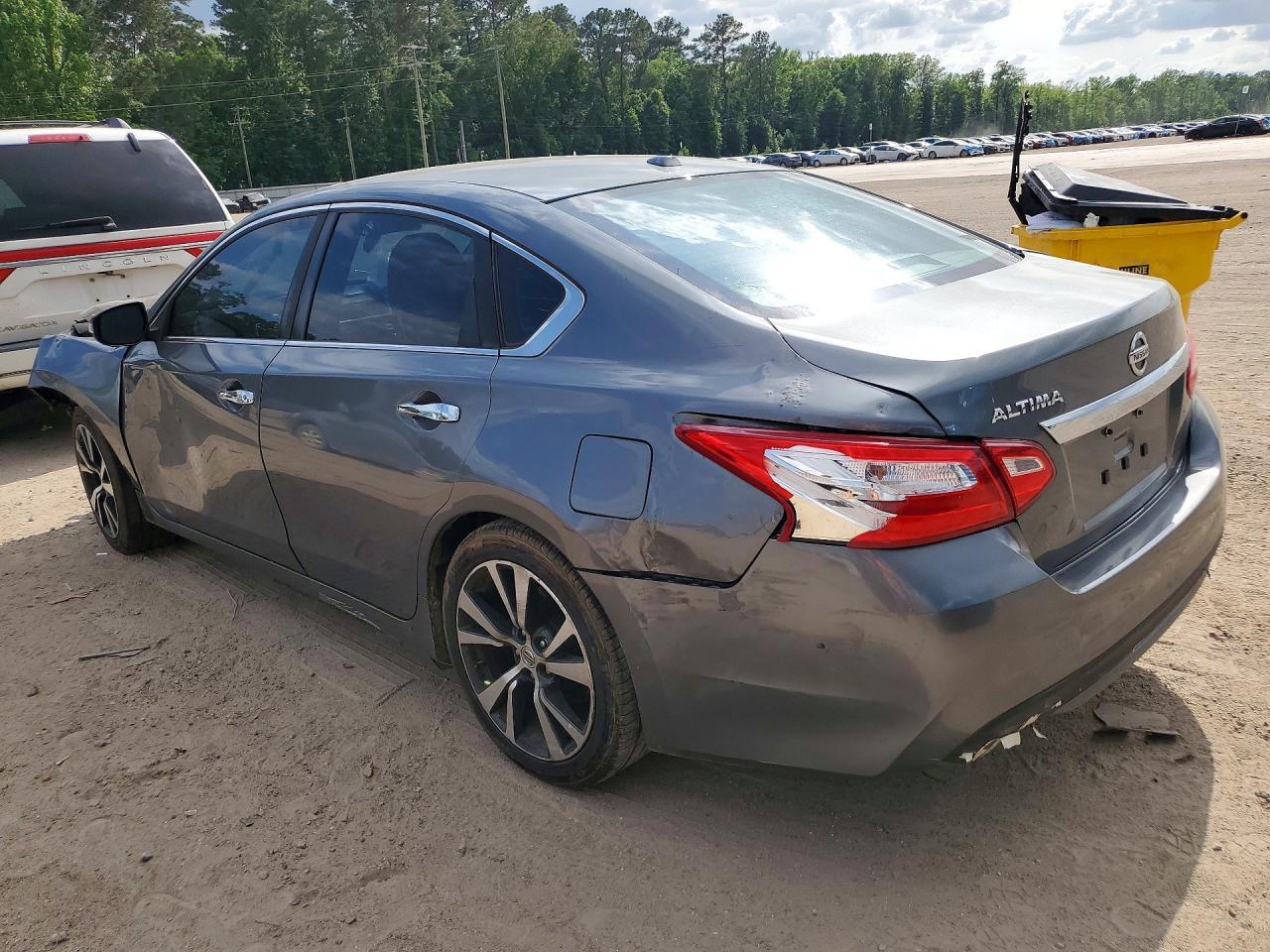 2018 Nissan Altima - Фото 2