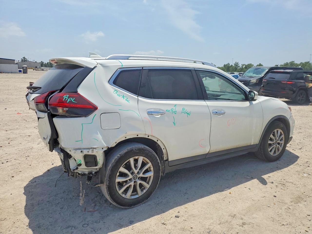 2020 Nissan Rogue Sv - Фото 3