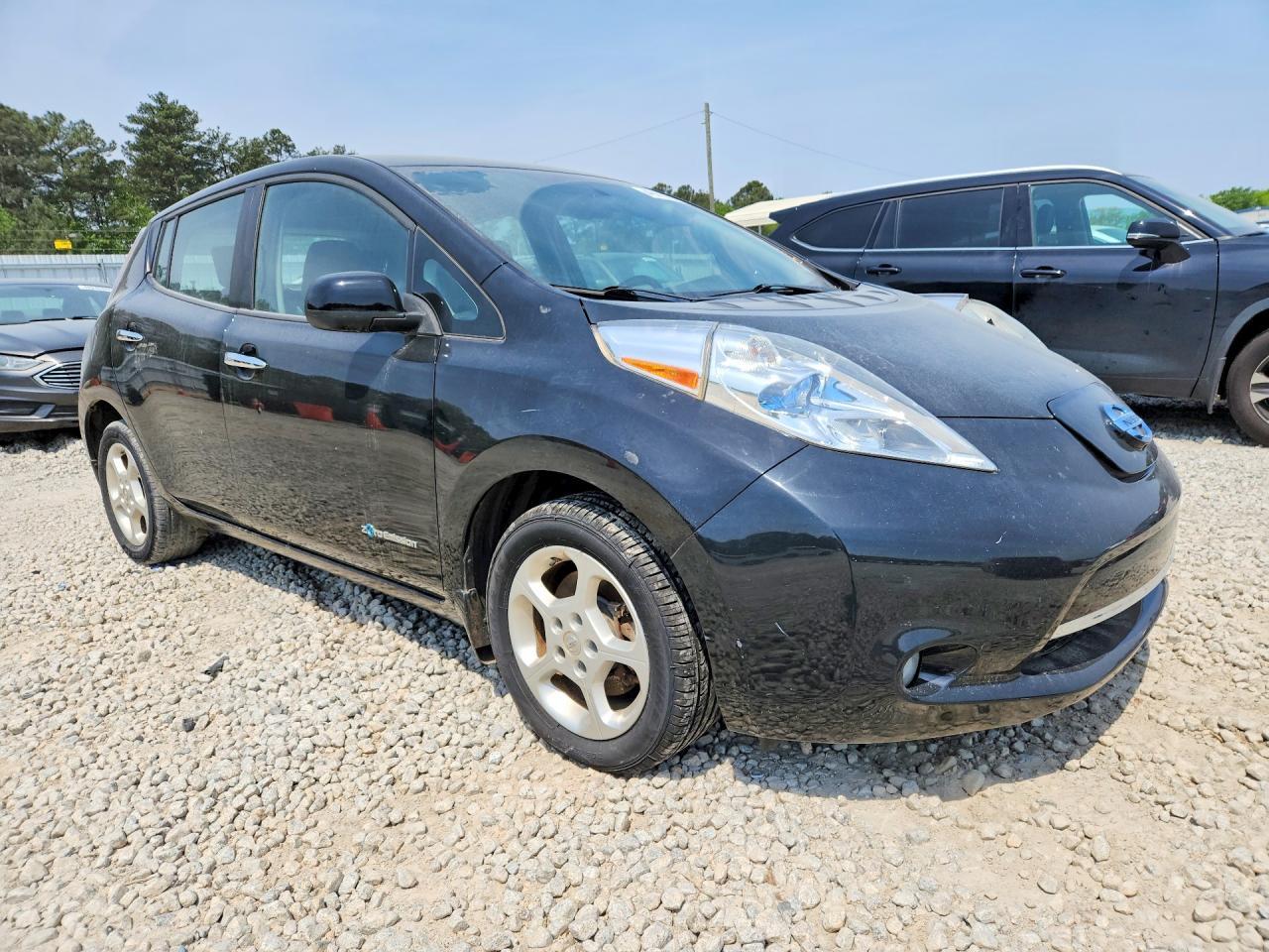 2015 Nissan Leaf Sv - Image 4
