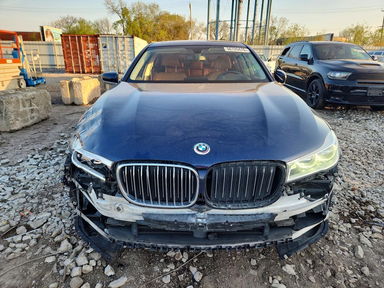 2016 BMW 750 Xi - Фото 5