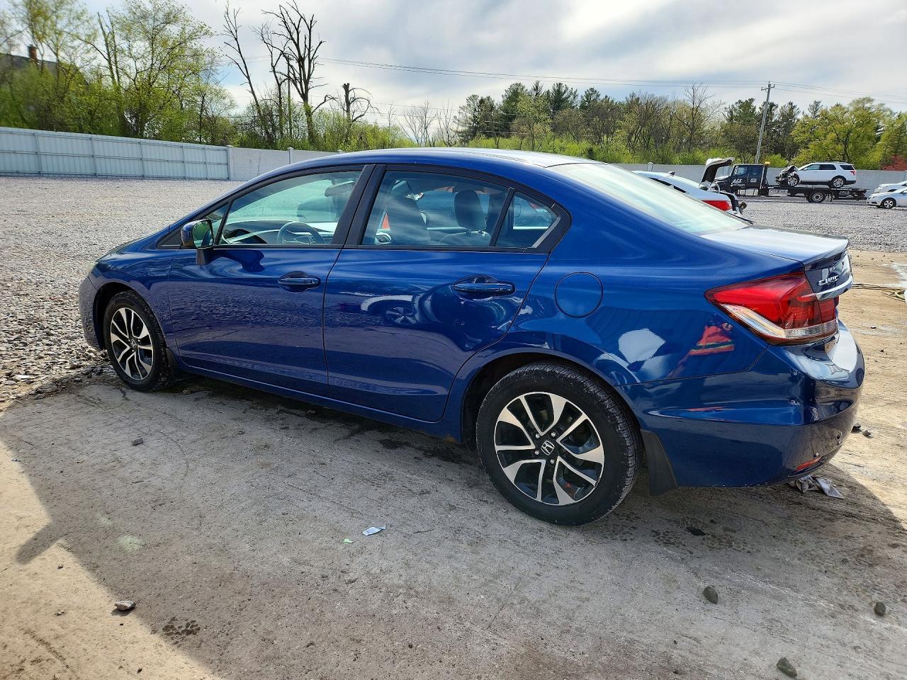 2014 Honda Civic Ex - Фото 2