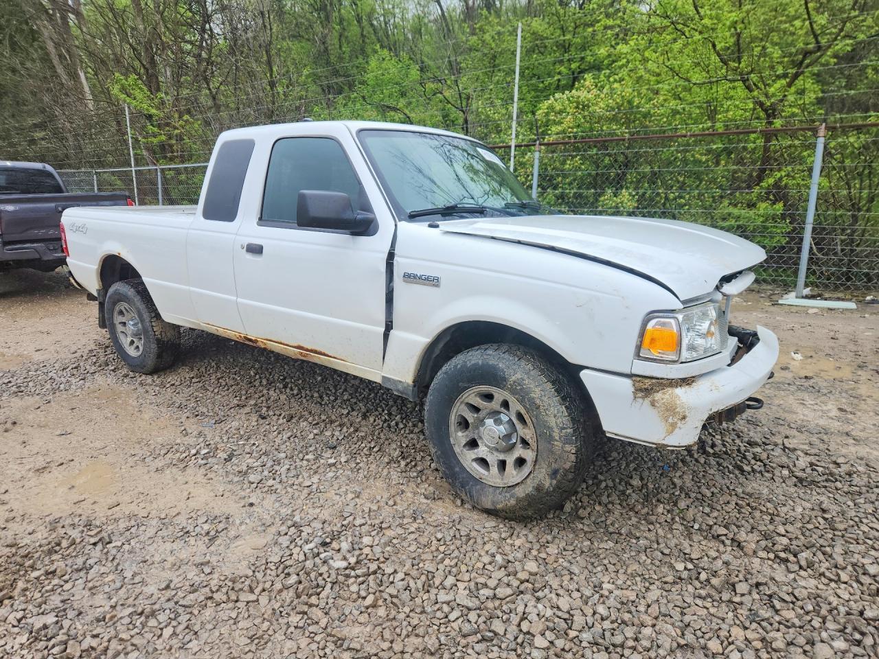 2010 Ford Ranger Super Cab - Image 4