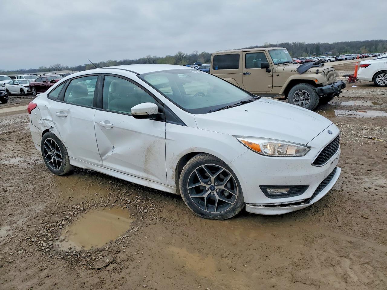 2015 Ford Focus Se - Фото 4