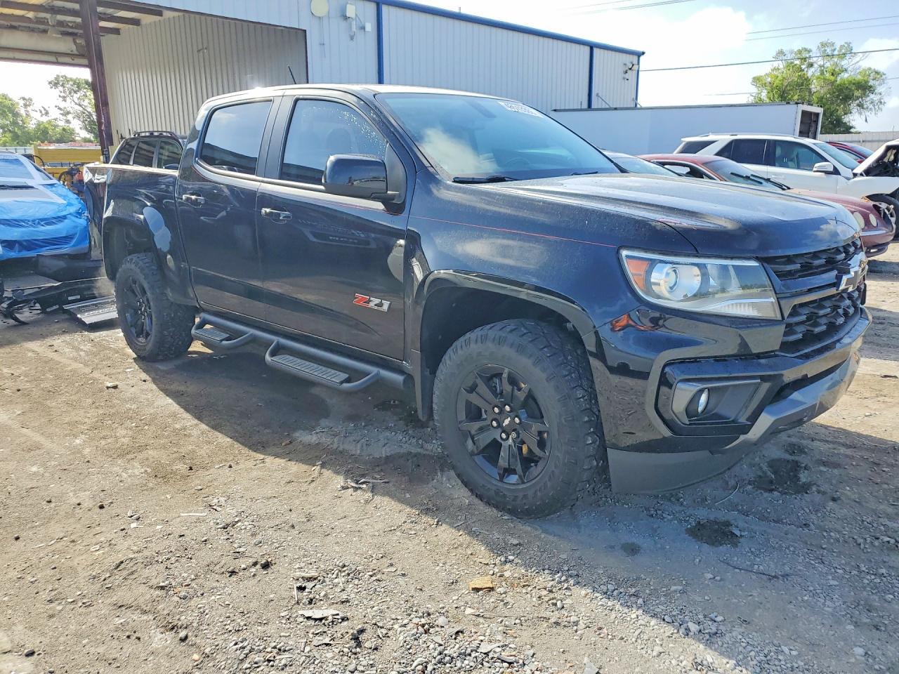 2022 Chevrolet Colorado Z71 - Фото 4