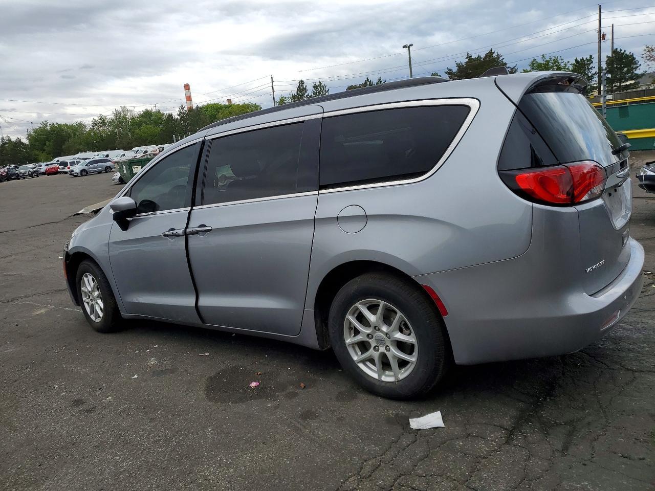 2021 Chrysler Voyager Lxi - Фото 2