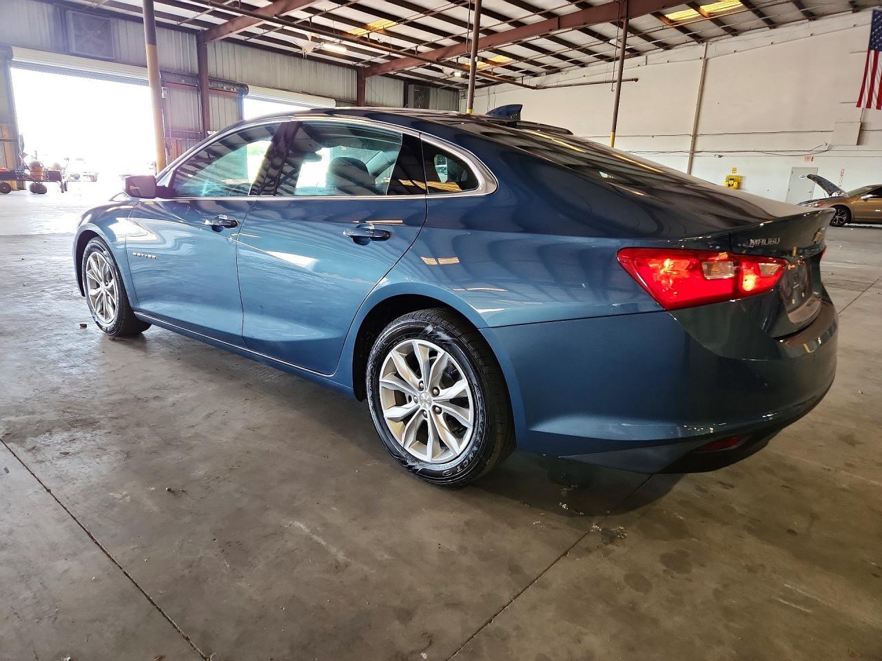 2025 Chevrolet Malibu Lt - Фото 2