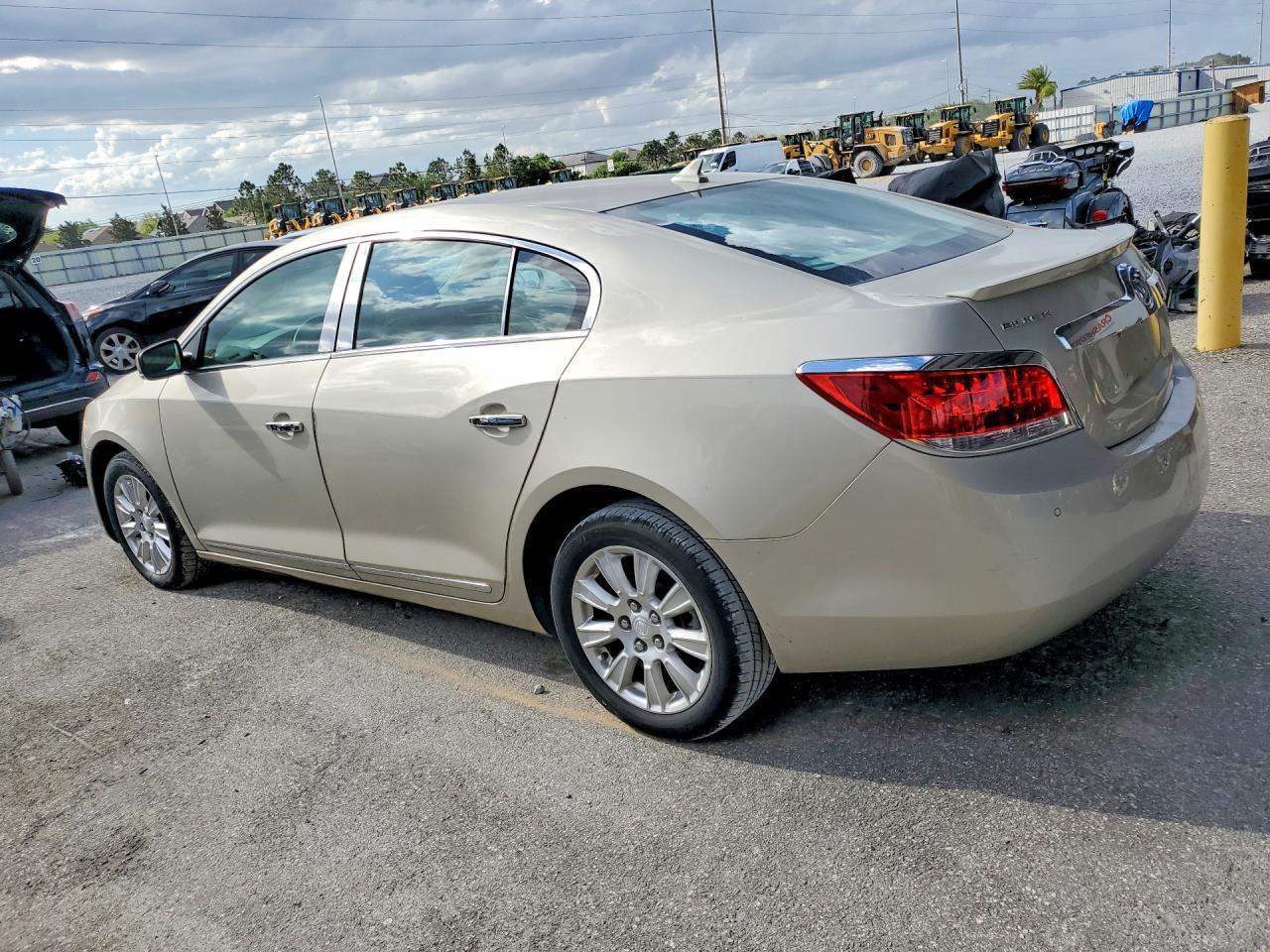 2013 Buick Lacrosse - Фото 2
