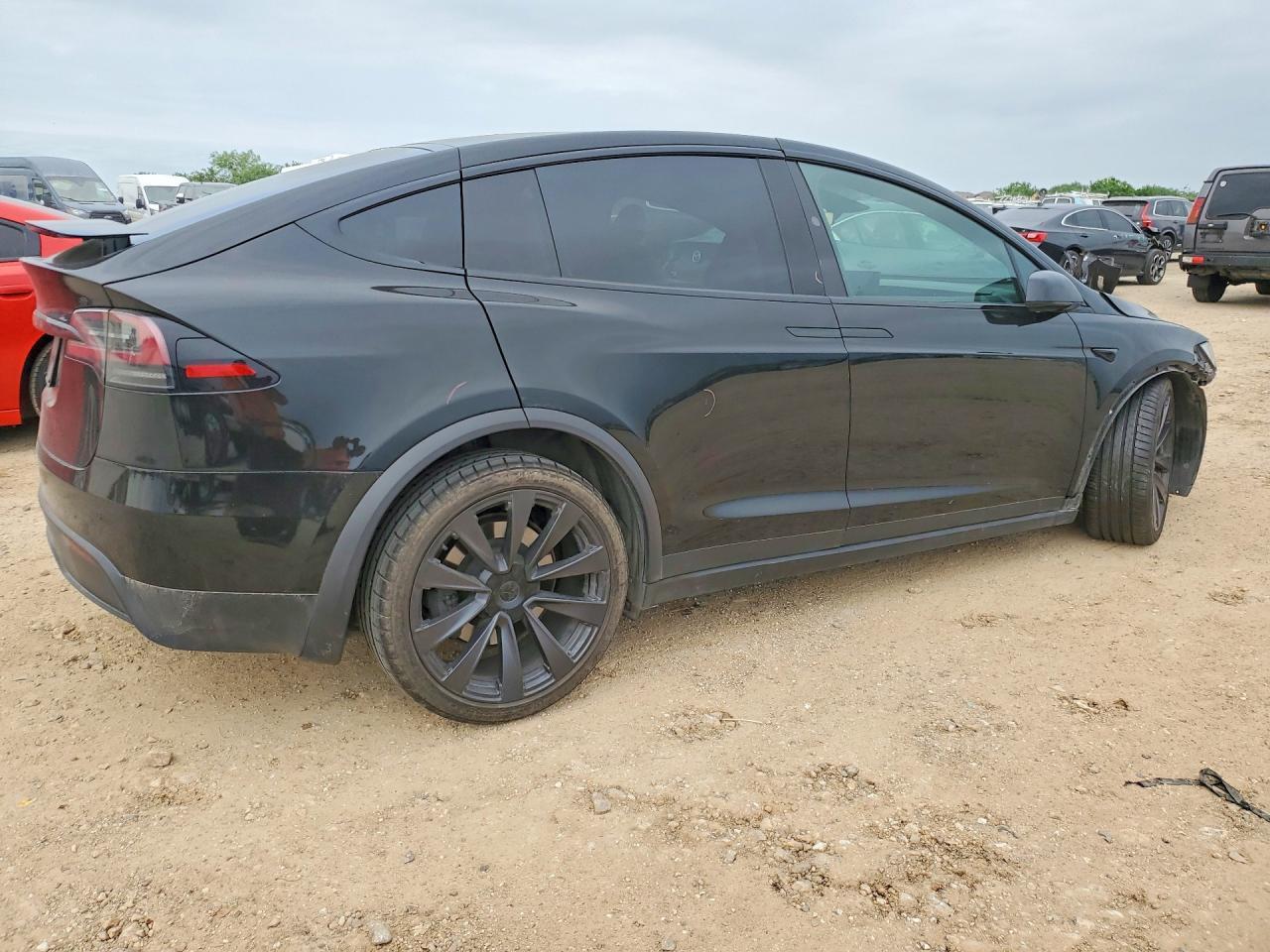2023 Tesla Model X - Image 3