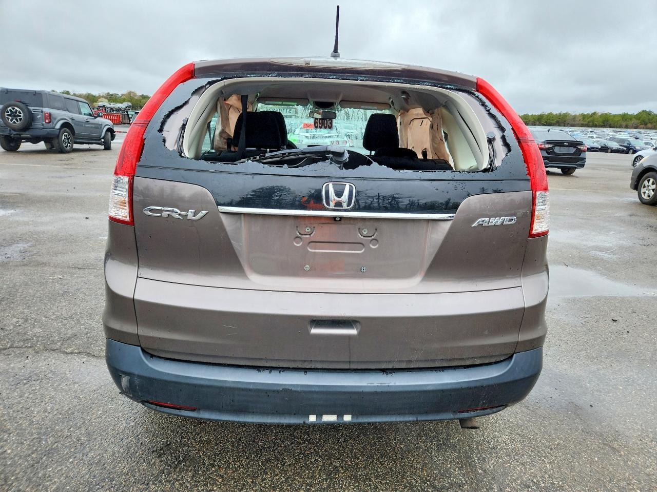 2014 Honda Cr-V Lx - Image 6