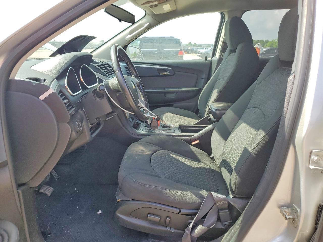 2012 Chevrolet Traverse Lt - Image 7