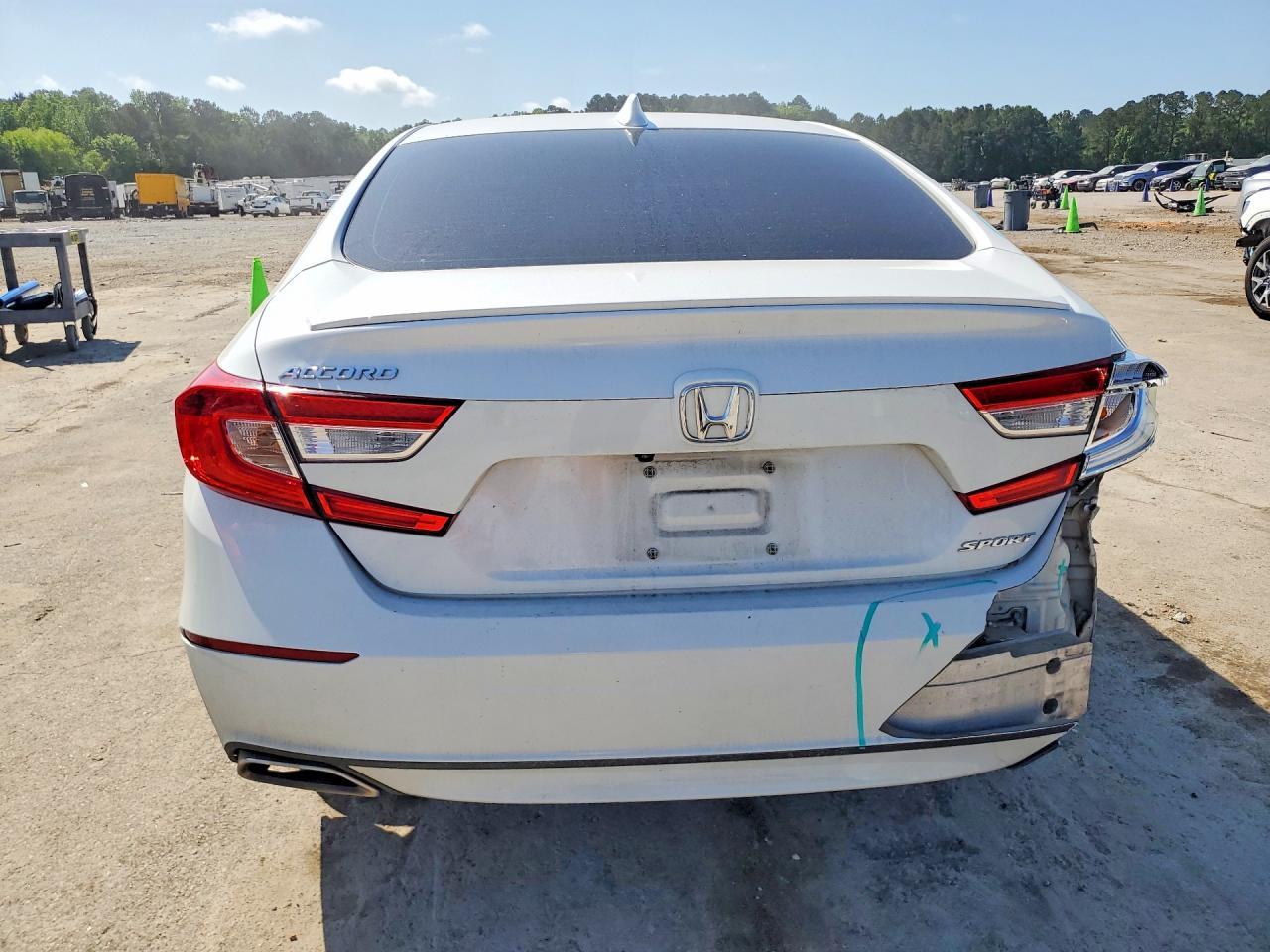 2020 Honda Accord Sport - Image 6